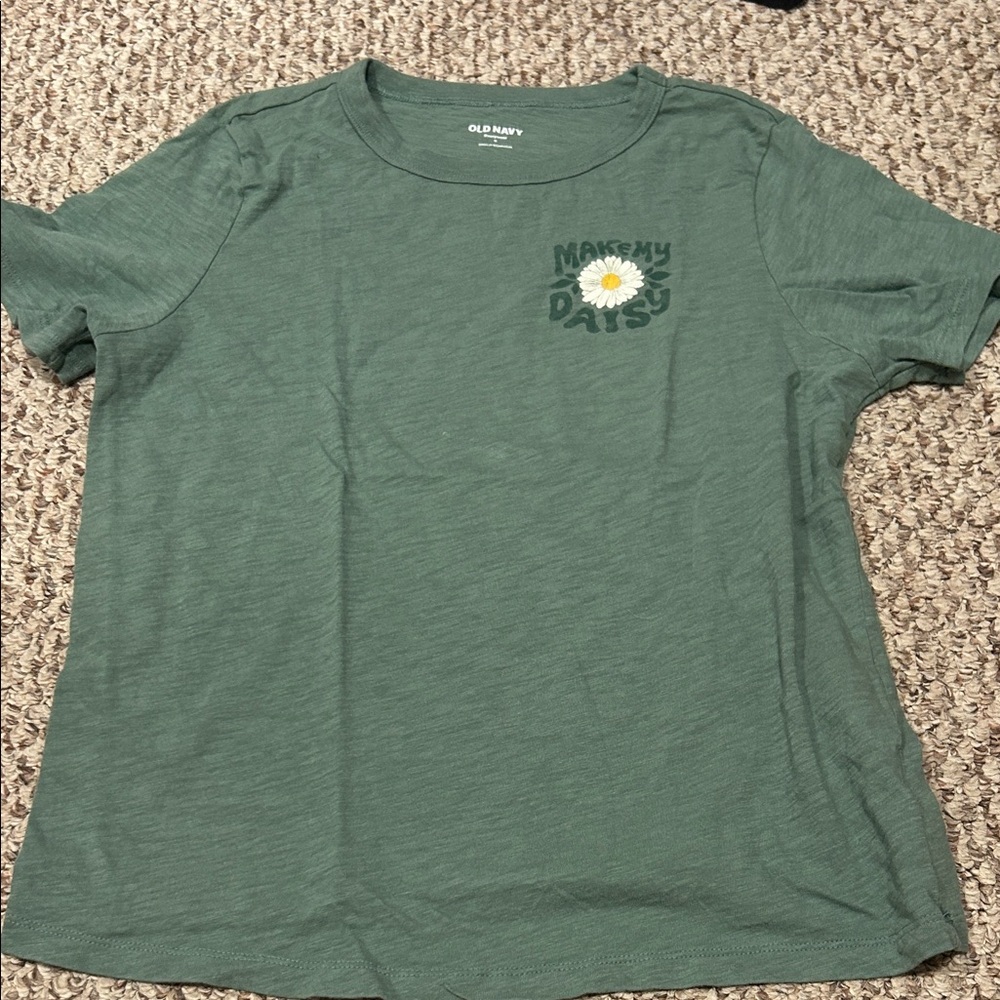 Old Navy Green Tee with Daisy Graphic